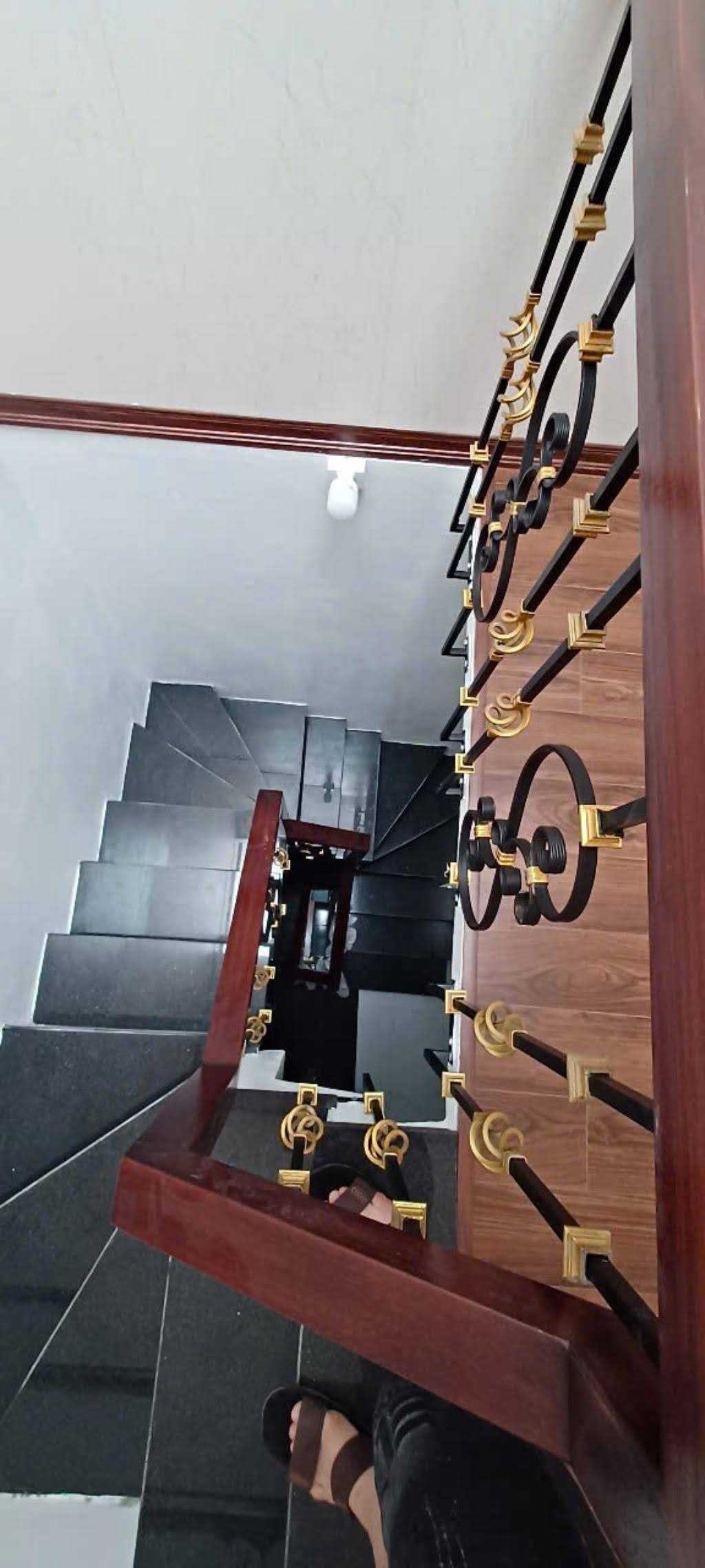 BÁN NHÀ 3 TẦNG, 28M2, HAI BÀ TRƯNG - GIÁ 5 TỶ X - SỔ ĐỎ CHÍNH CHỦ - Ảnh 4